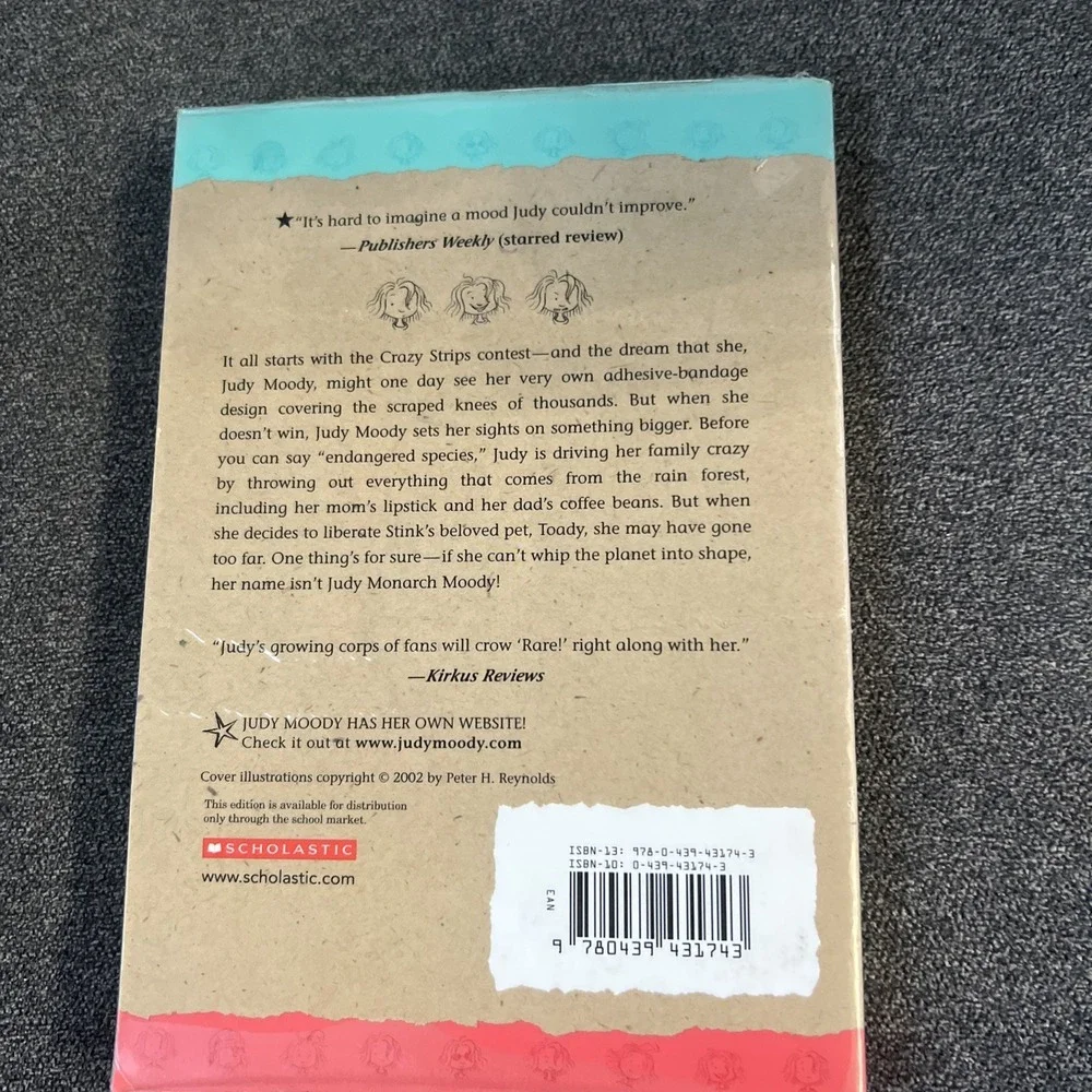 Judy Moody Saves the World! - Paperback By megan mcdonald - GOOD